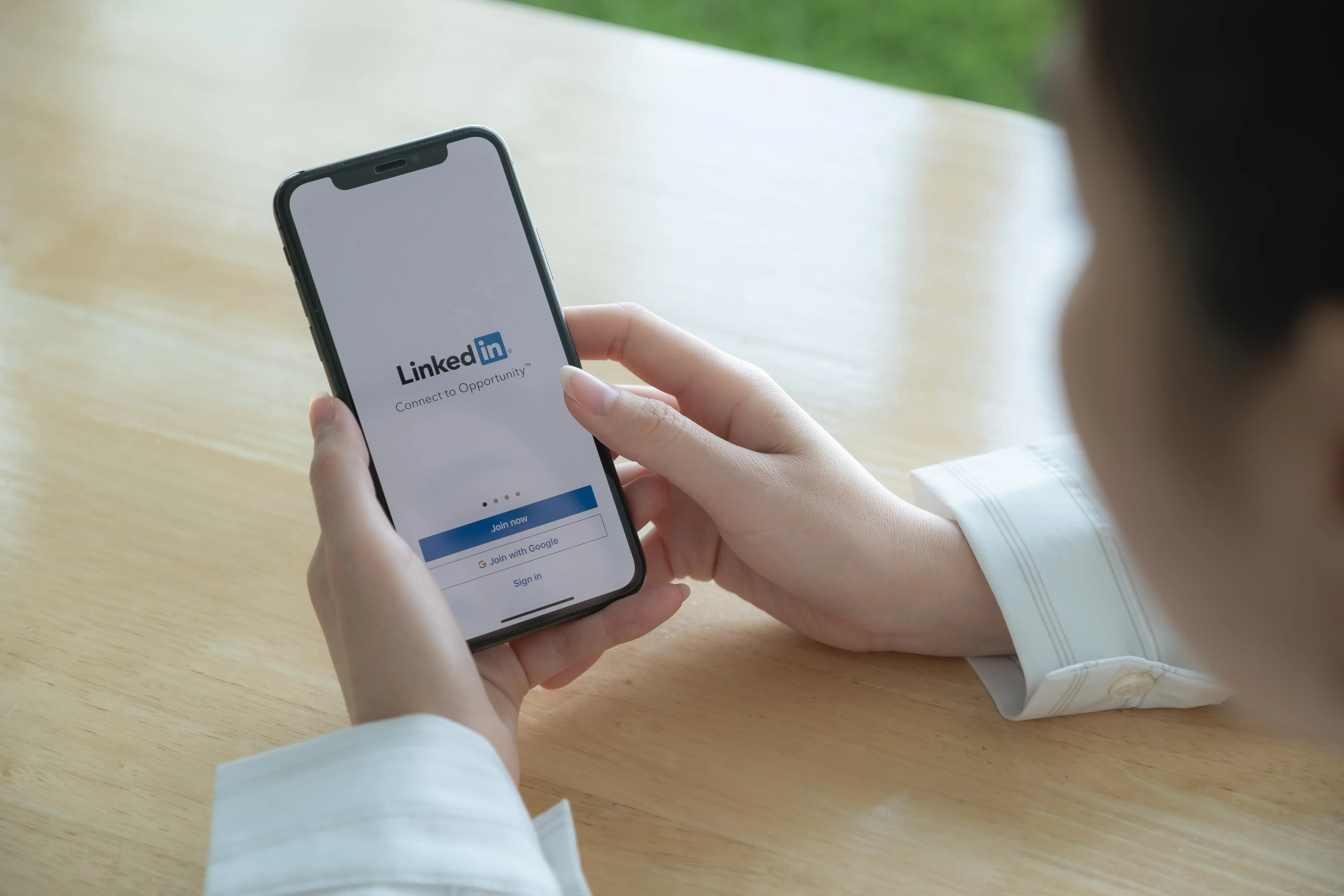 LinkedIn Advertising Services
